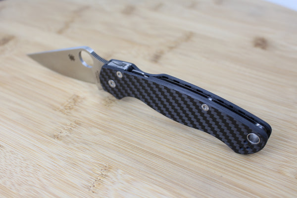 Spyderco Paramilitary 2 Carbon Fiber Scales/Handles